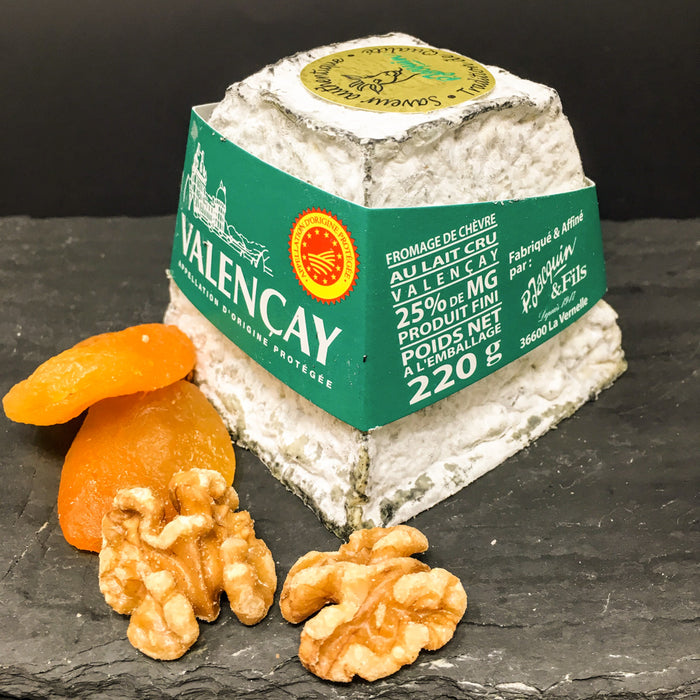 How to Enjoy and Pair Goat Cheese: A Guide to Chevre Cheese Varieties