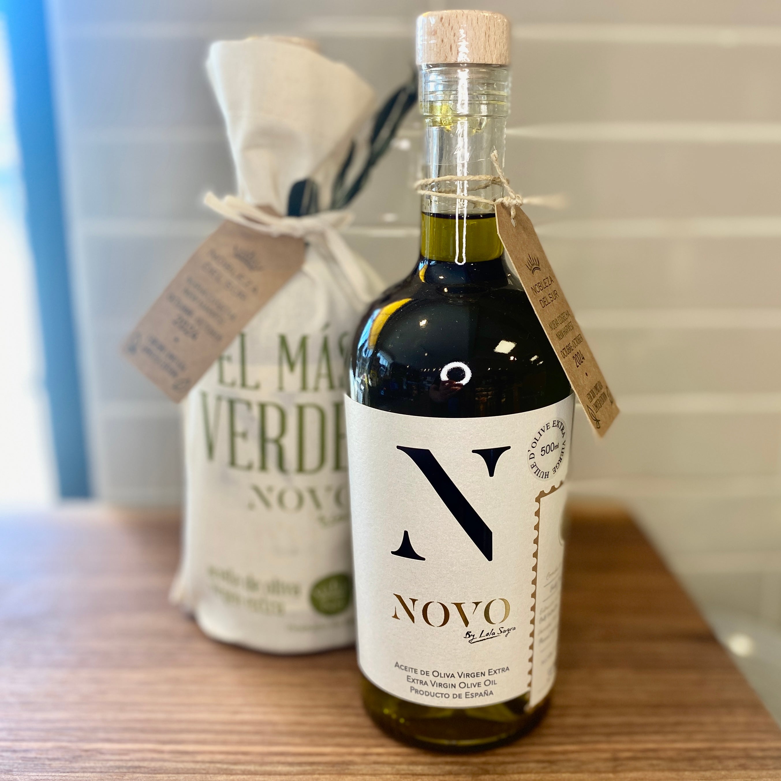 Nobleza del Sur Novo by Lola Sagra 500ml - Toronto Shipping