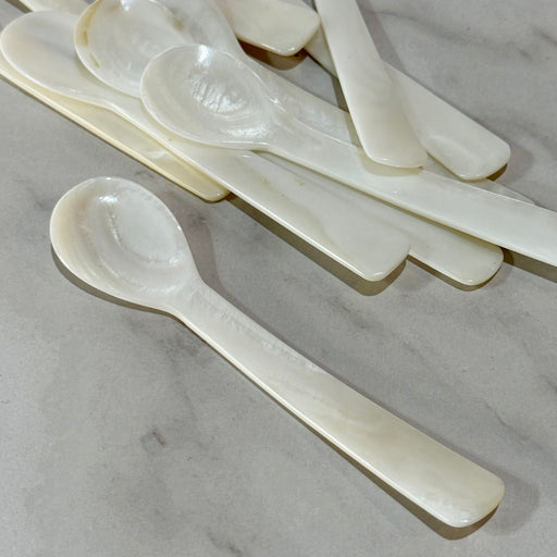 Mother of Pearl Spoon for Caviar Large (12cm)