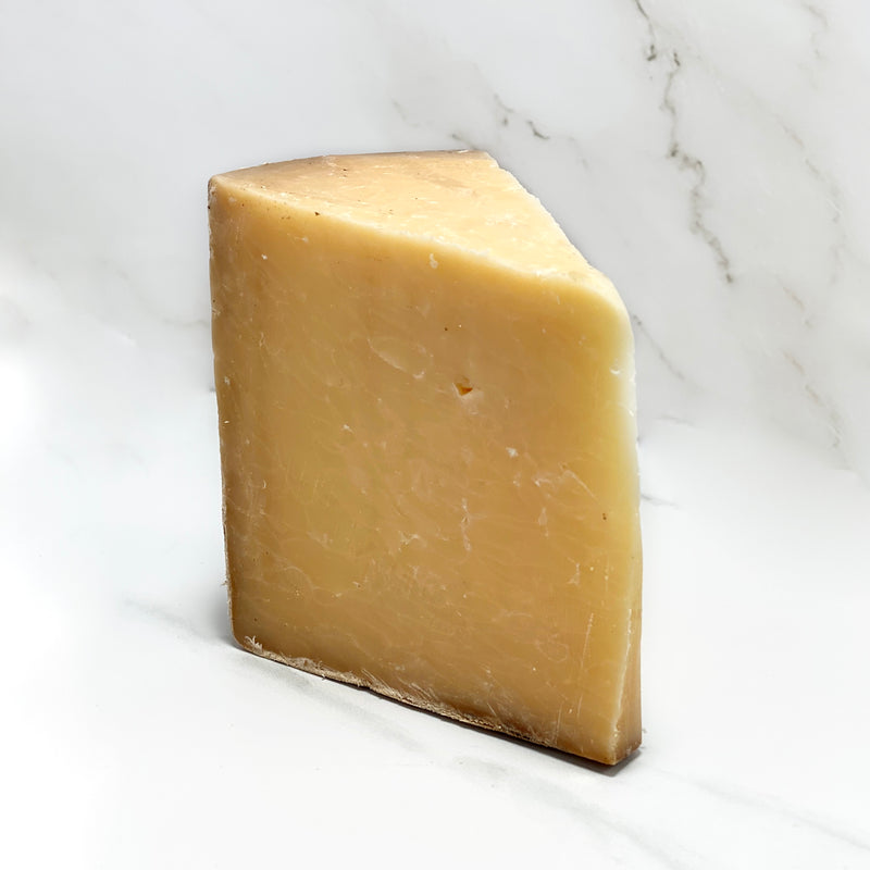 Avonlea Clothbound Cheddar Cheese