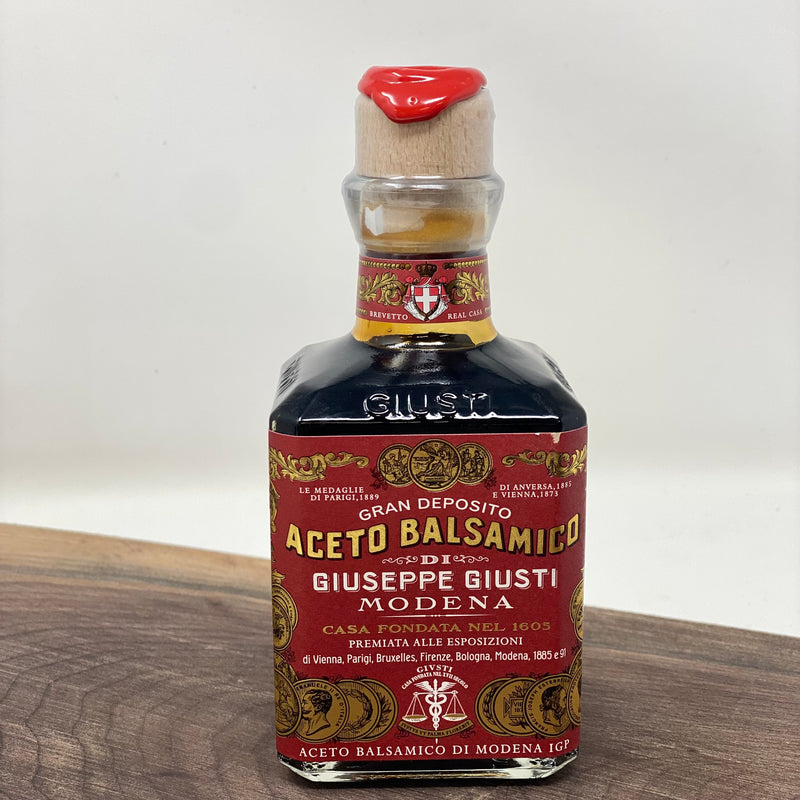 Giuseppe Giusti - Gran Deposito Aceto Balsamico di Modena (Red Label)