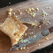 Occelli di Castagno Cheese (chestnut leaves)